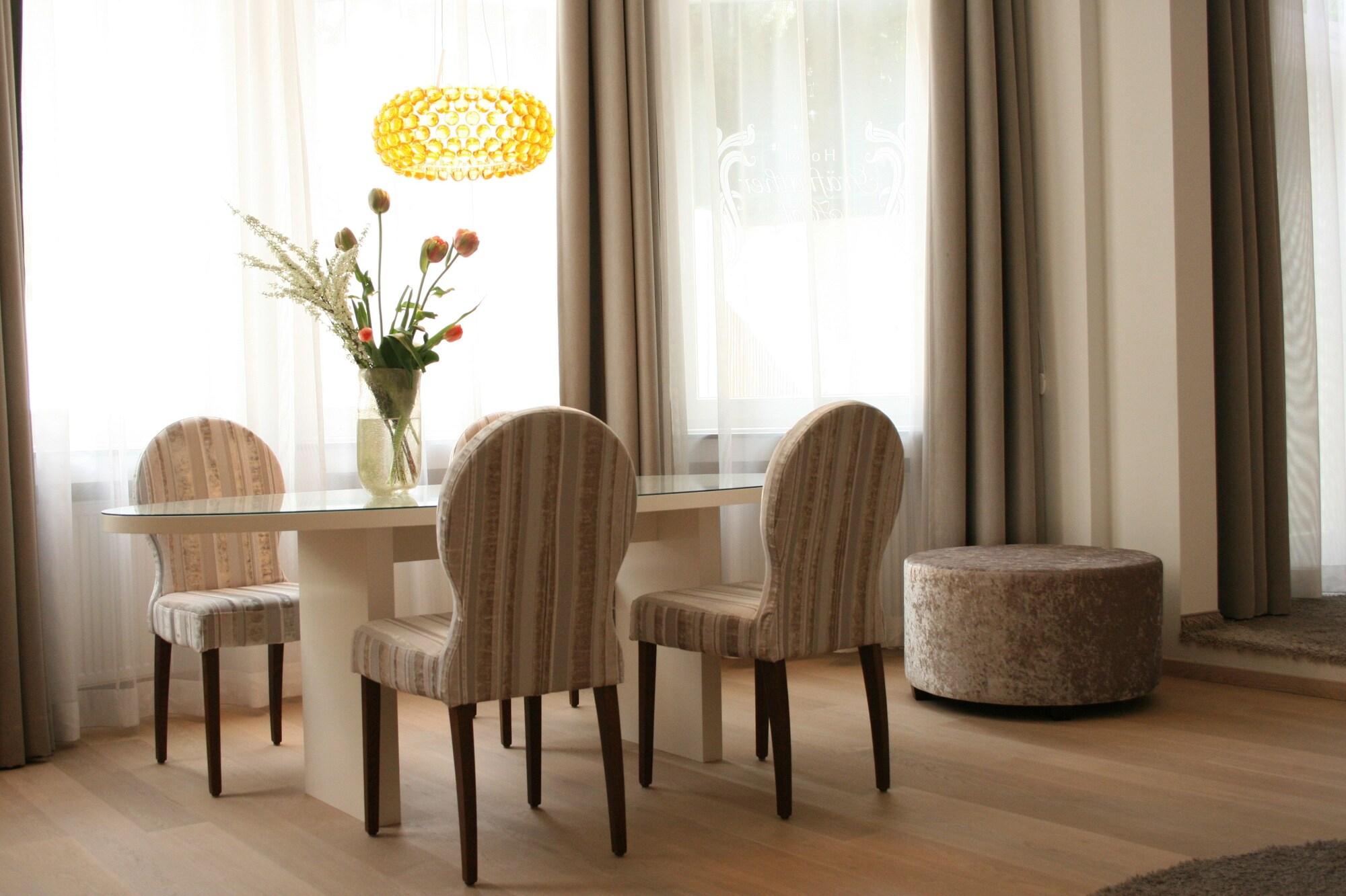 Hotel Graefrather Hof Solingen Eksteriør billede