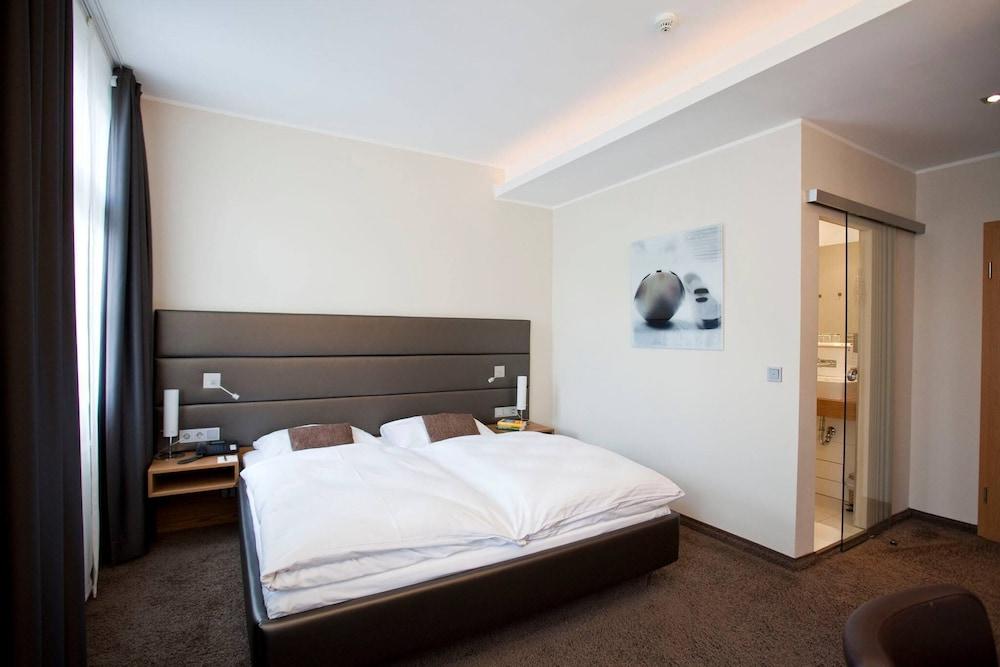 Hotel Graefrather Hof Solingen Eksteriør billede