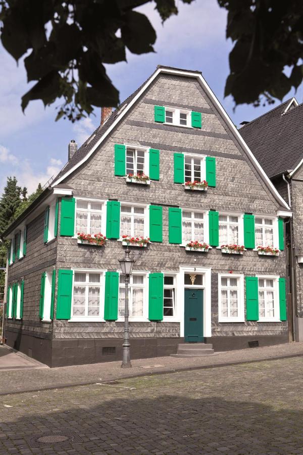 Hotel Graefrather Hof Solingen Eksteriør billede